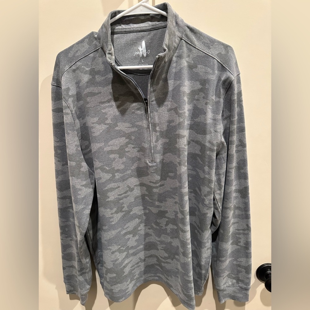 Johnnie-O camouflaged pullover